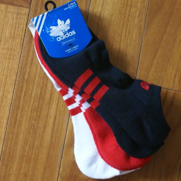 NWT Adidas original 3 pairs of men's sock size 6-12 white / red / black pair - Picture 3 of 3